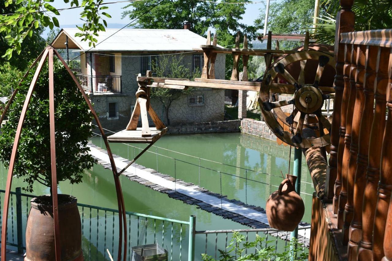 Amiran'S Lake Тбилиси Экстерьер фото